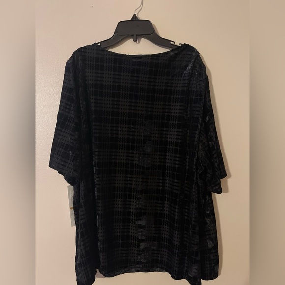 Calvin Klein Plus Size Velvet Printed Crew Neck Elbow Sleeve Draped Top 3X - Picture 3 of 5